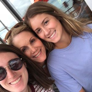 Meet your Posher, Westly